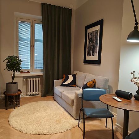 Design Studio In Kamppi Leilighet Helsingfors Eksteriør bilde